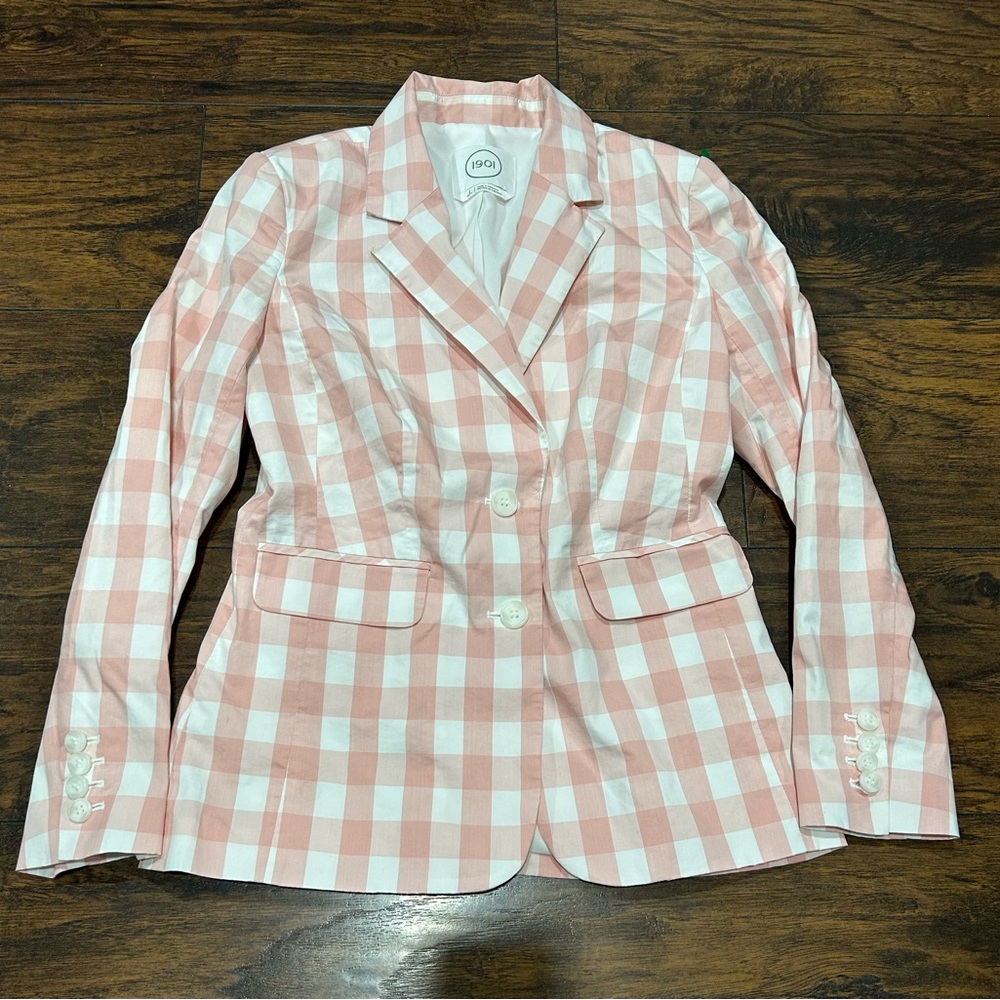 Women’s 1901 blazer jacket size 2 petite pink and white plaid